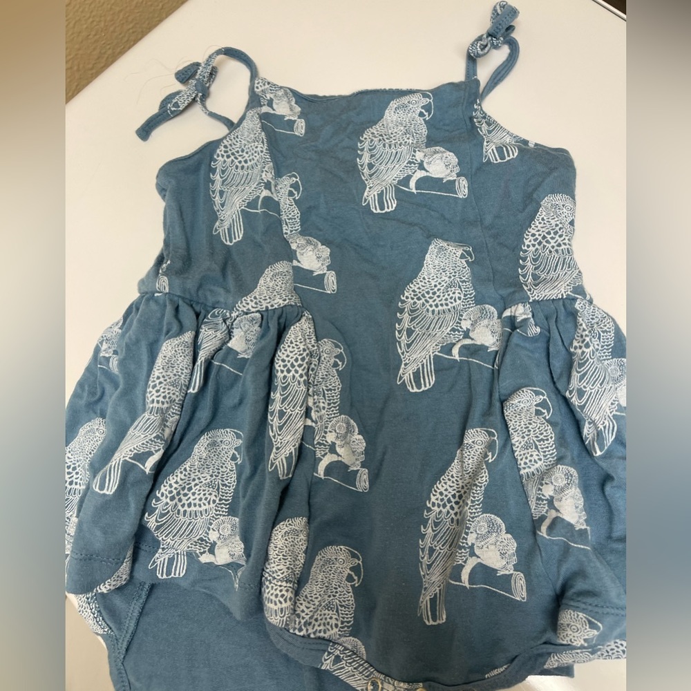 Kate Quinn Parakeet Bamboo Bubble Romper GUC